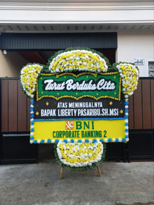 Papan Bunga Duka di Bawen
